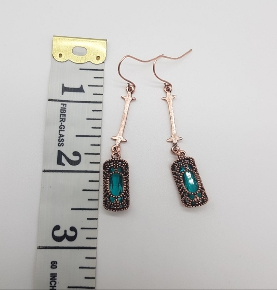 Vintage-Style Emerald Green Dangle Earrings | Art Deco Filigree Drop | 2.5” Long - Picture 5 of 5